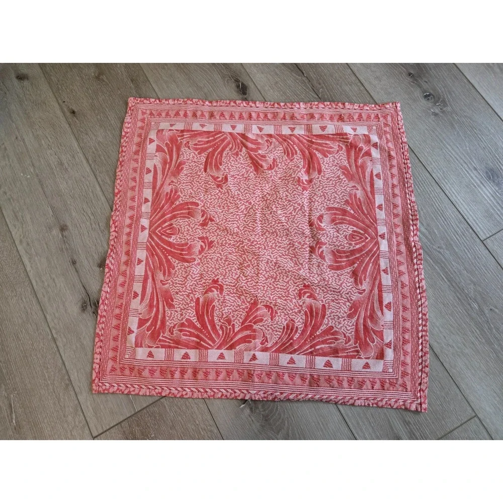 Jacquard Francais Primrose Bordier Red 90'' Round Tablecloth + 9 Napkins